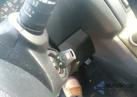 2013 Nissan Rogue S z USA, uszkodzony, nr VIN JN8AS5MT4DW028083